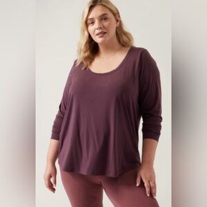 Athleta - Stratus II Long Sleeve Top - L